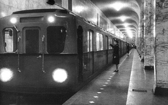 «Призрачные» станции в метро: почему их закрыли
