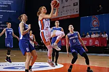 Самарские баскетболистки "дожали" дома "Енисей"