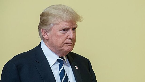 Трампа требует уволить журналиста за фейковые фото