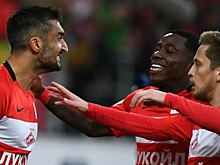 Каррера и Черчесов присутствуют на матче «Локомотив» — «Краснодар»