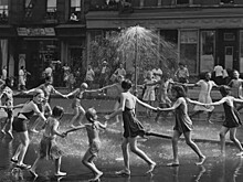 Тодд Уэбб — культовый фотограф 1940-х, который никогда не стремился к славе