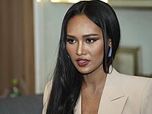 Модель из Мьянмы получила политическое убежище после критики режима в стране