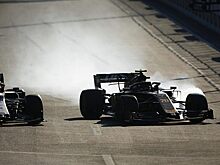 Pirelli объяснила причины проблем Haas с шинами