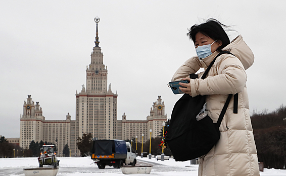 Иностранцев депортируют из Москвы из-за коронавируса