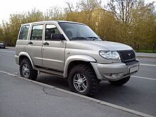 Легковые автомобили россиян поставят на воинский учет