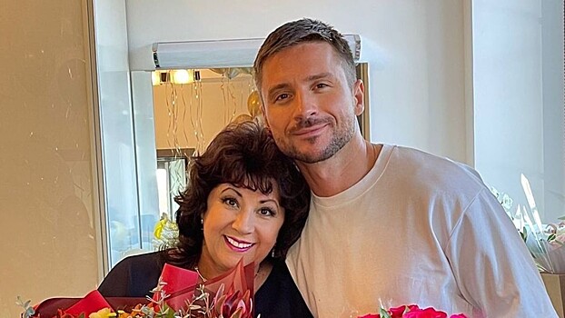 «Стараюсь переключаться»: мама Лазарева рассказала о смерти старшего сына в ДТП