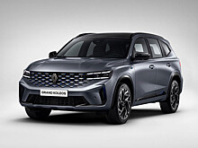 Renault Grand Koleos на базе Geely Monjaro произвел фурор в Сети