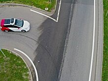 Медведев потребовал ускорить разработку правил для беспилотного транспорта