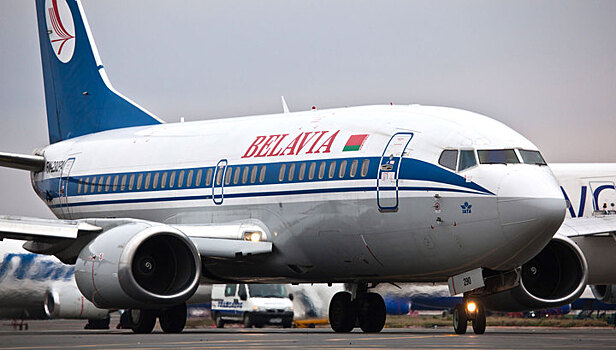 В аэропорту Бургаса повредили Boeing компании "Белавиа"