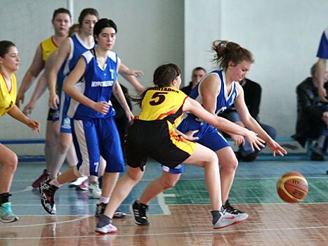 Жителей Приангарья приглашают принять участие во Всероссийских соревнованиях по уличному баскетболу «Оранжевый мяч»