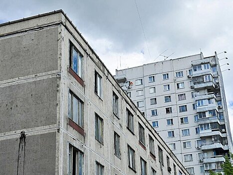 В ГД предложили красить хрущевки в позитивные цвета по всей России