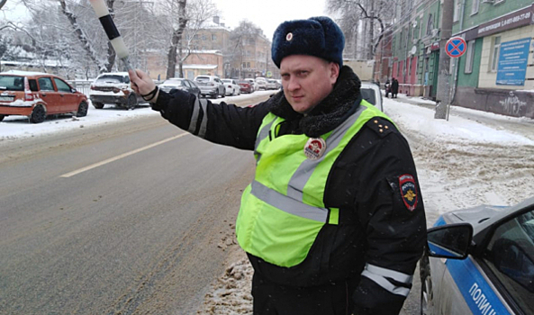 В Воронеже за день гаишники поймали 27 водителей, не пропустивших пешеходов на переходах