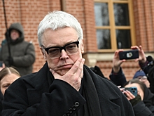 37 лет брака, смерть родных, творческий путь: жизнь Александра Стриженова