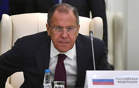"Грабеж средь бела дня": Москва ответила на предложения по посольским дачам
