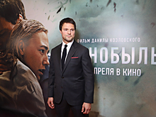 «Классные актрисы играют!»: Козловский посмеялся из-за того, что его убрали из титров «Летучего корабля»