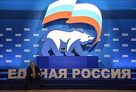 Единороссы поддержат кандидатуру Медведева