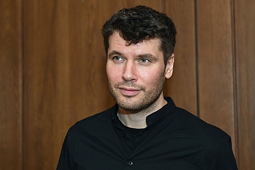 Бывший солист группы "Корни" Павел Артемьев стал отцом