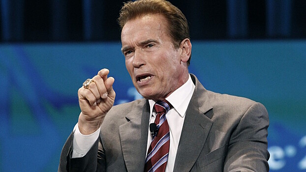 Шварценеггер перенес экстренную операцию на сердце