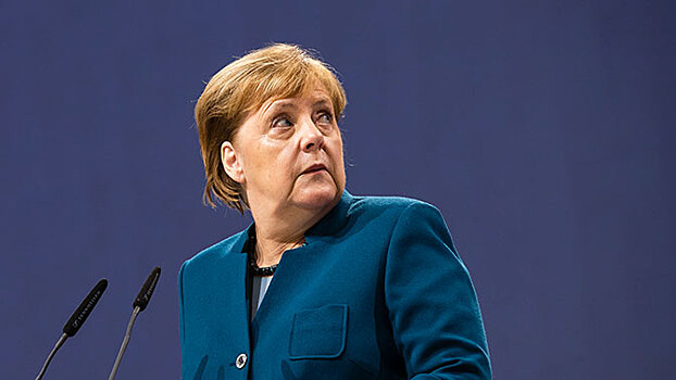 Треть Германии ополчилась на Меркель