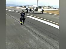 После аварийной ситуации в полете самолет впервые приземлился автоматически