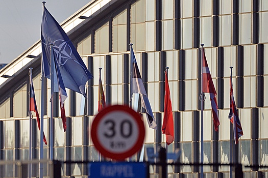 Euractiv: Венгрия не готова ратифицировать заявку Швеции на вступление в НАТО