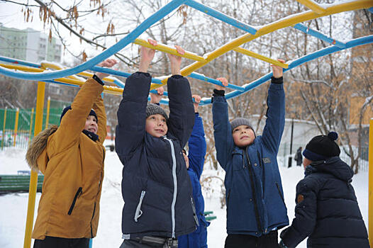 Новые детские и спортивные площадки оборудуют в Кленовском