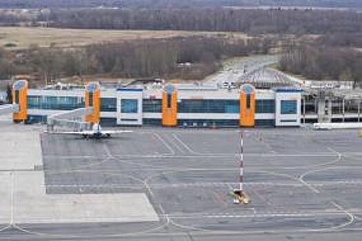 Ограничения по типам самолетов для аэропорта Храброво снимут к 20 апреля