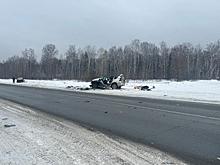 Водитель Land Cruiser Prado погиб в ДТП с КАМАЗом под Новосибирском