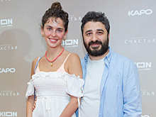 Лиза Моряк снялась в кожаном костюме с декольте: «Леди-кошка не ищет одобрения»