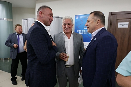 Свердловского экс-министра Юрия Биктуганова утвердили в должности ректора вуза