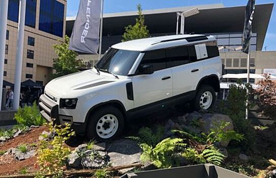 Land Rover Defender обзавелся новыми особенностями