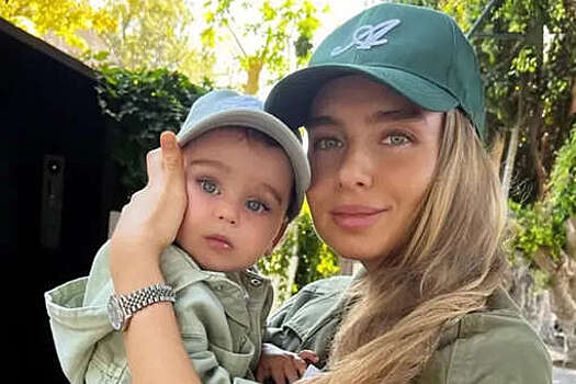 Экс-невестка Абрамовича Мария показала фото его внучки