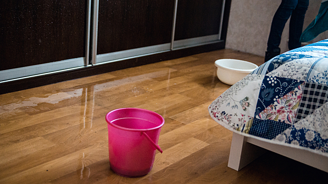 Затопило на полмиллиона: кузбассовцы через суд заставили УК платить