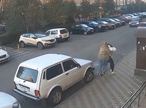 На юную краснодарку накинулся приезжий рецидивист. Глава СК требует уголовное дело