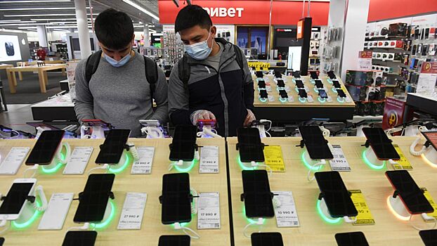 В России резко упал средний чек на китайские смартфоны