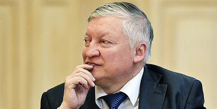 Карпов согласился со словами Карякина о состоянии российских шахмат