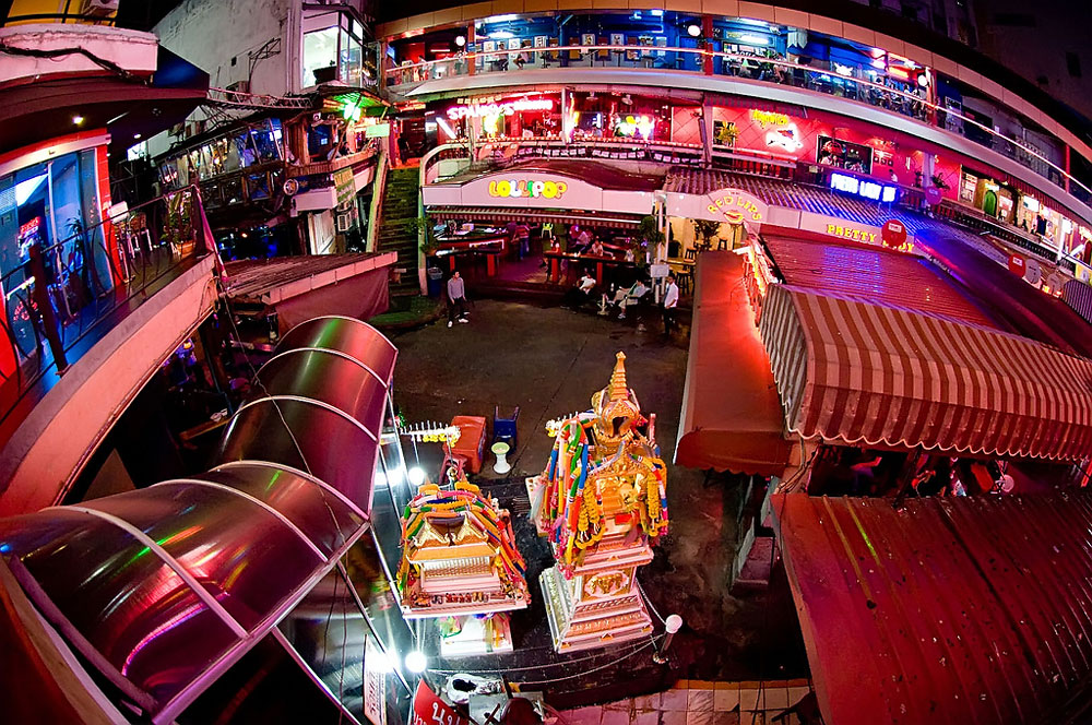 Nana Entertainment Plaza, Бангкок, Таиланд
