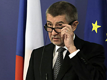 Премьер Чехии обратился к коллеге из Словакии с просьбой насчет санкций против РФ