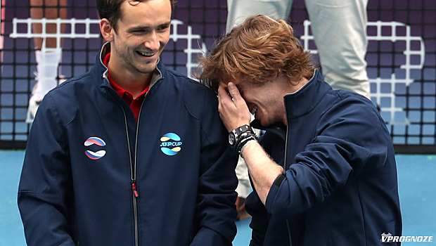 Ольховский: есть ощущение, что Медведев и Рублев выгорели эмоционально