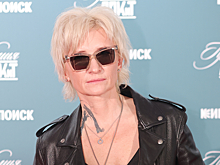 Общественникам не удалось сорвать концерт Дианы Арбениной в Новосибирске