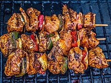 Диетолог назвала правила безопасного поедания шашлыка