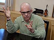 «Нет такого театра, которому хватало бы денег!»