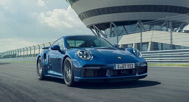 Опубликованы российские цены на новый Porsche 911 Turbo