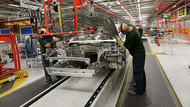 Jaguar Land Rover начинает оправляться от масштабной кибератаки