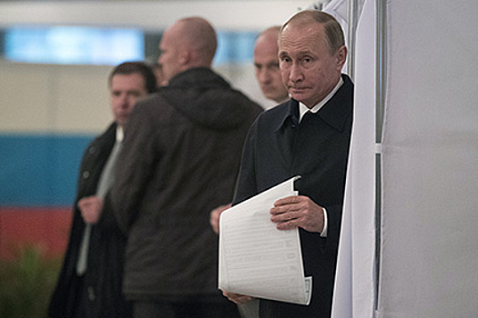 СМИ рассказали, за кого проголосовал Путин