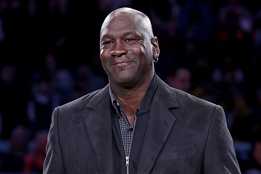 Джамал Кроуфорд сравнил уроки Джордана и Вембаньямы, объясняя цель работы с молодёжью