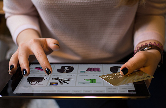 Бизнес активно подключается к новой платформе «Тинькофф Селлер» для рынка электронной коммерции