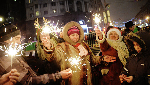 Новогодние каникулы в России будут короче