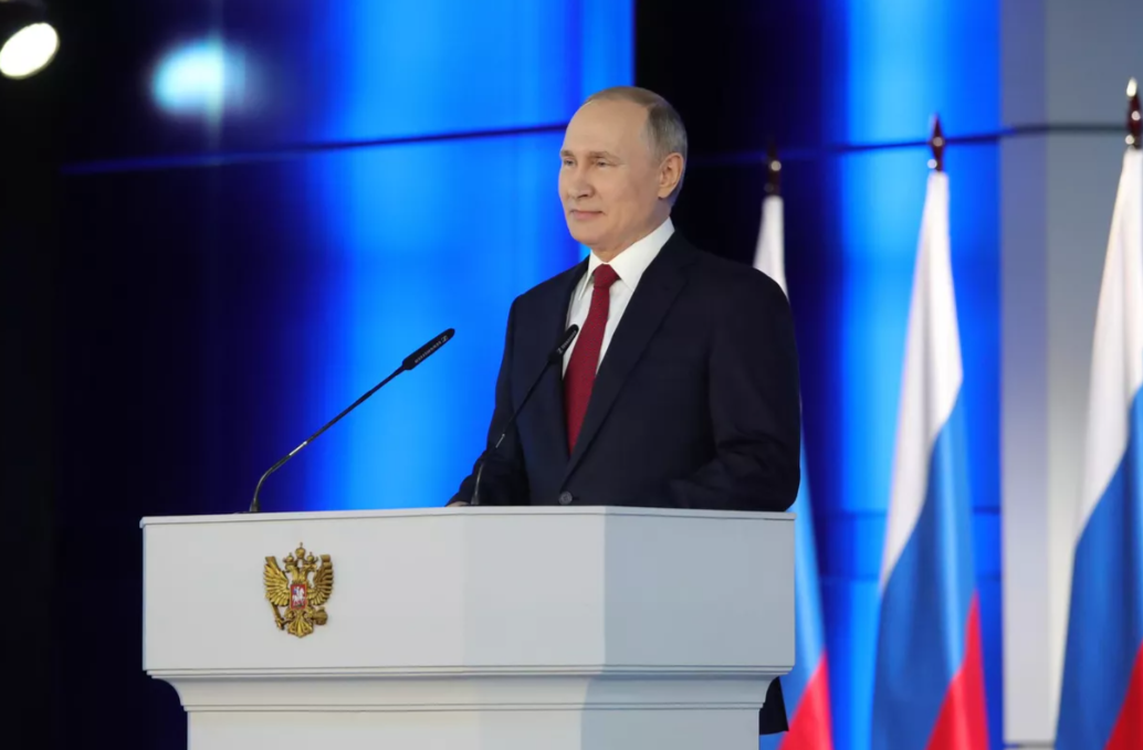 В Кремле опровергли информацию о дате послания Путина Федеральному собранию
