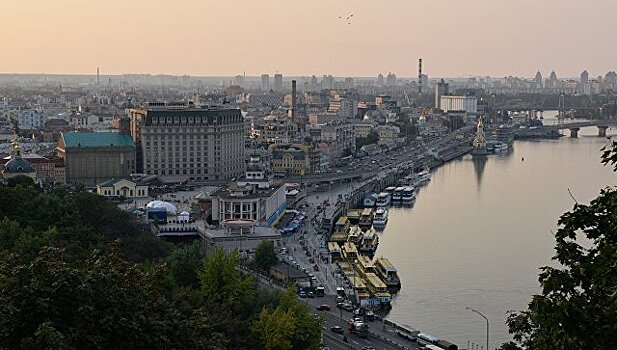 В Киеве переименовали Московскую площадь